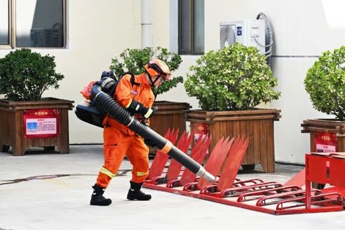 汇聚荣誉之光 照亮奋进之路 第三届甘肃省消防行业职业技能竞赛在天水开赛