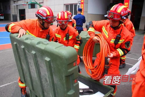 自贡地震救援实战演练 连续三天挑战极限
