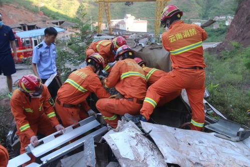 车祸,车祸,又是车祸,已造成多人伤亡