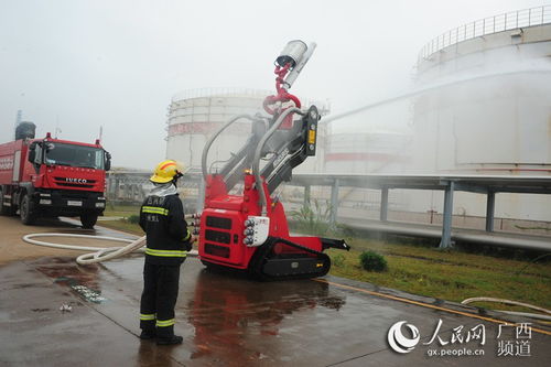 高精尖消防设备齐亮相 广西跨区域灭火救援演练展现现代化救援力量